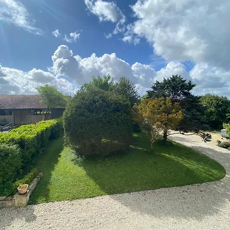 Domaine De La Perthuiserie 3* Saint-Porchaire