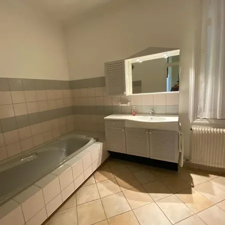 Bed & Breakfast Domaine De La Perthuiserie 3*