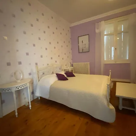 Domaine De La Perthuiserie Bed & Breakfast