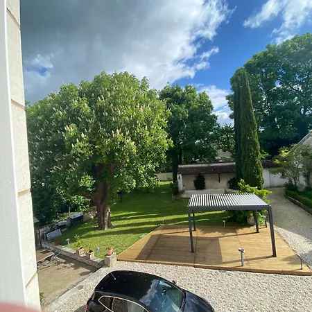 Bed & Breakfast Domaine De La Perthuiserie Saint-Porchaire