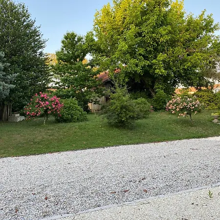 Domaine De La Perthuiserie 3*