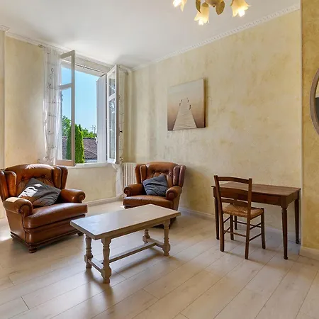 Domaine De La Perthuiserie Panzió 3*