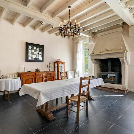 Domaine De La Perthuiserie Panzió Saint-Porchaire
